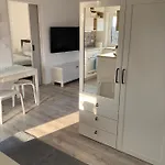 شقة Nad Prehradou *