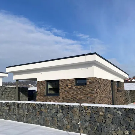 Nad Prehradou Appartement