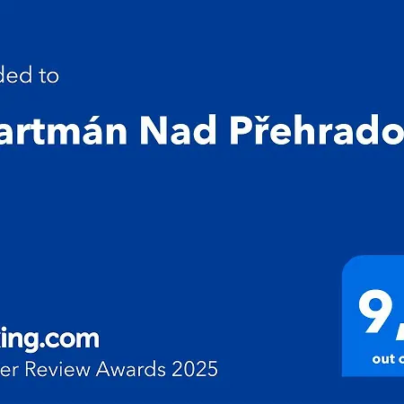 شقة Nad Prehradou *